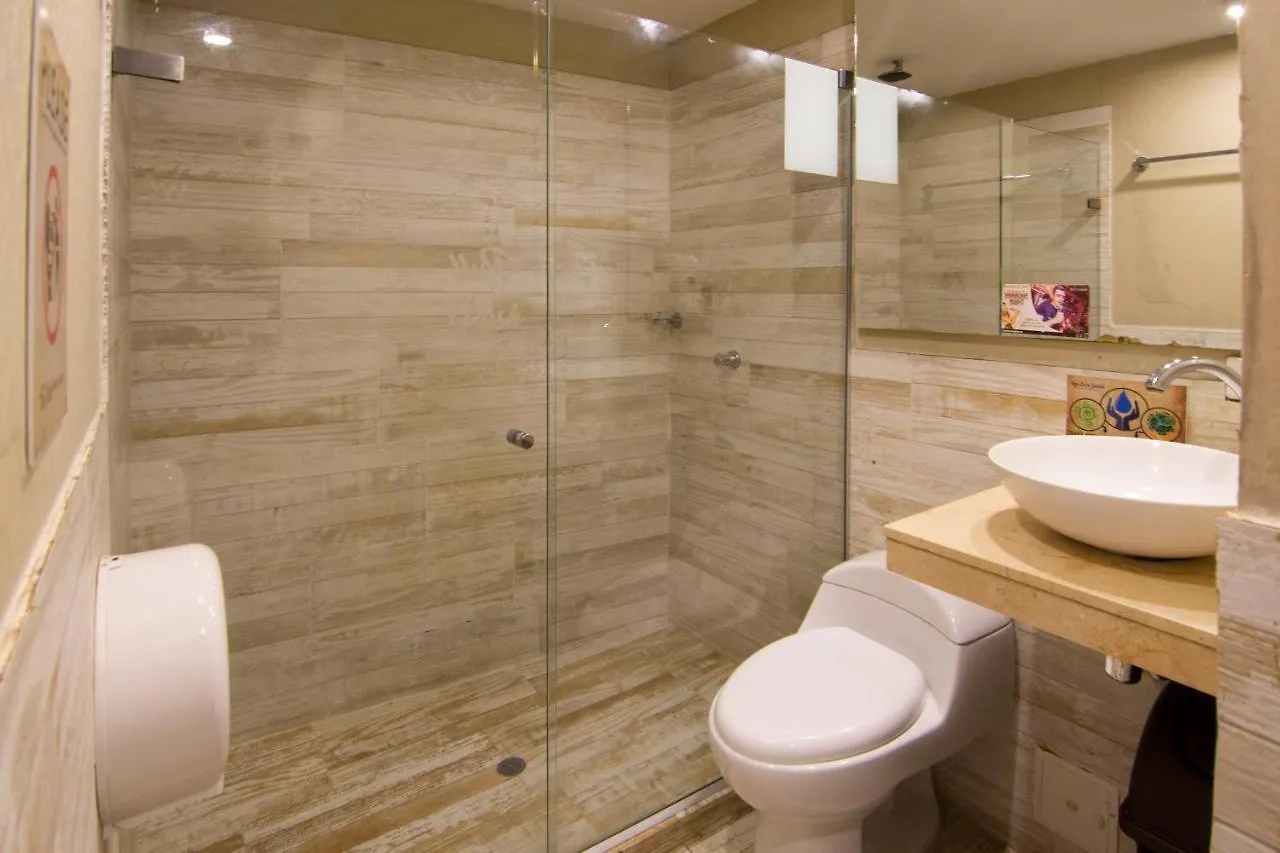 The Clock Hostel & Suites Cartagena