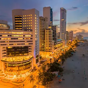 Almirante Colombia ***** Картахена