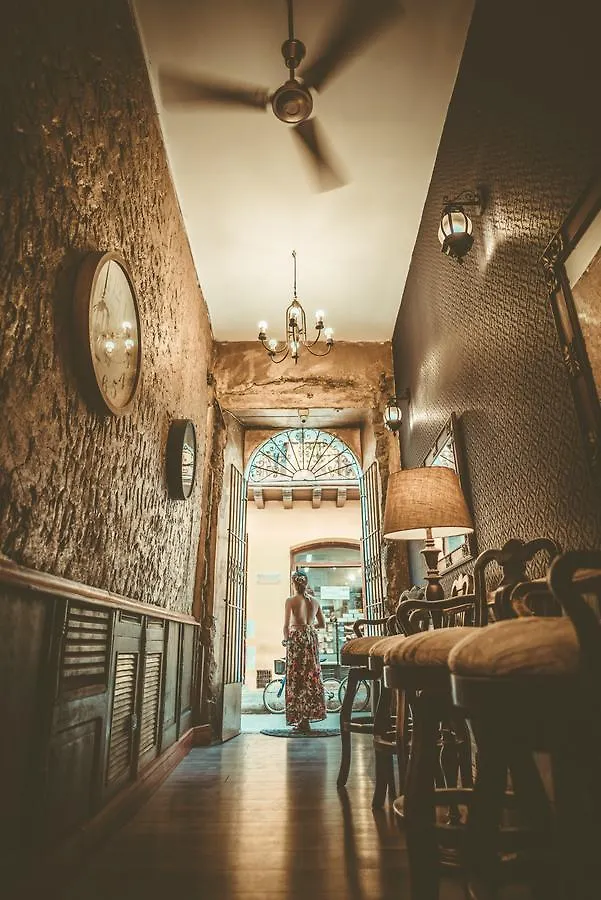 The Clock Hostel & Suites Cartagena