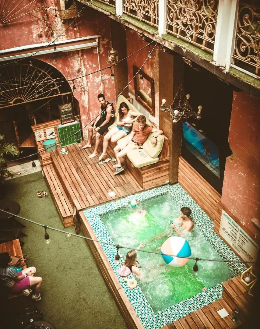 The Clock Hostel & Suites Cartagena